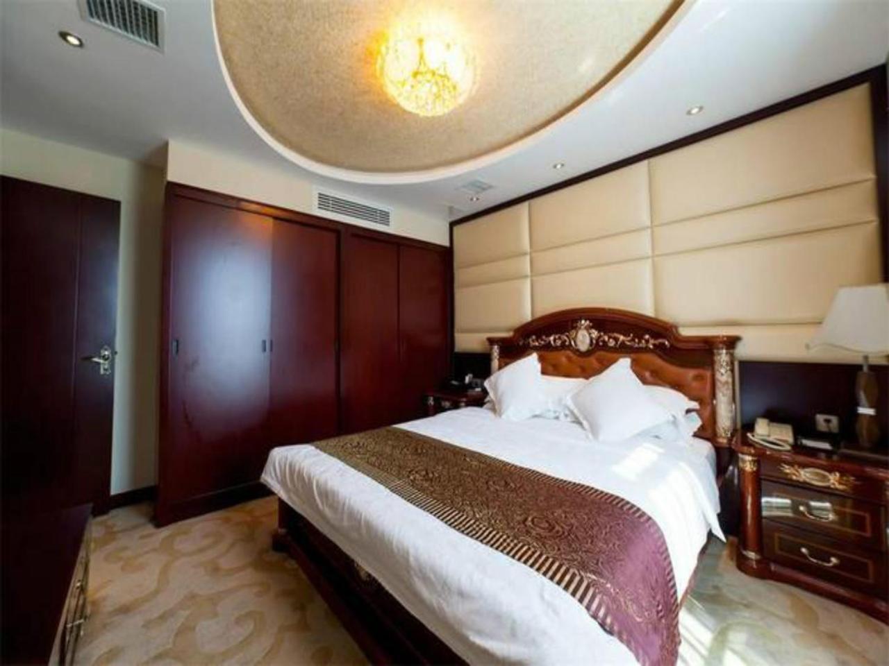 Grand Noble Hotel Jingdezhen Exterior photo